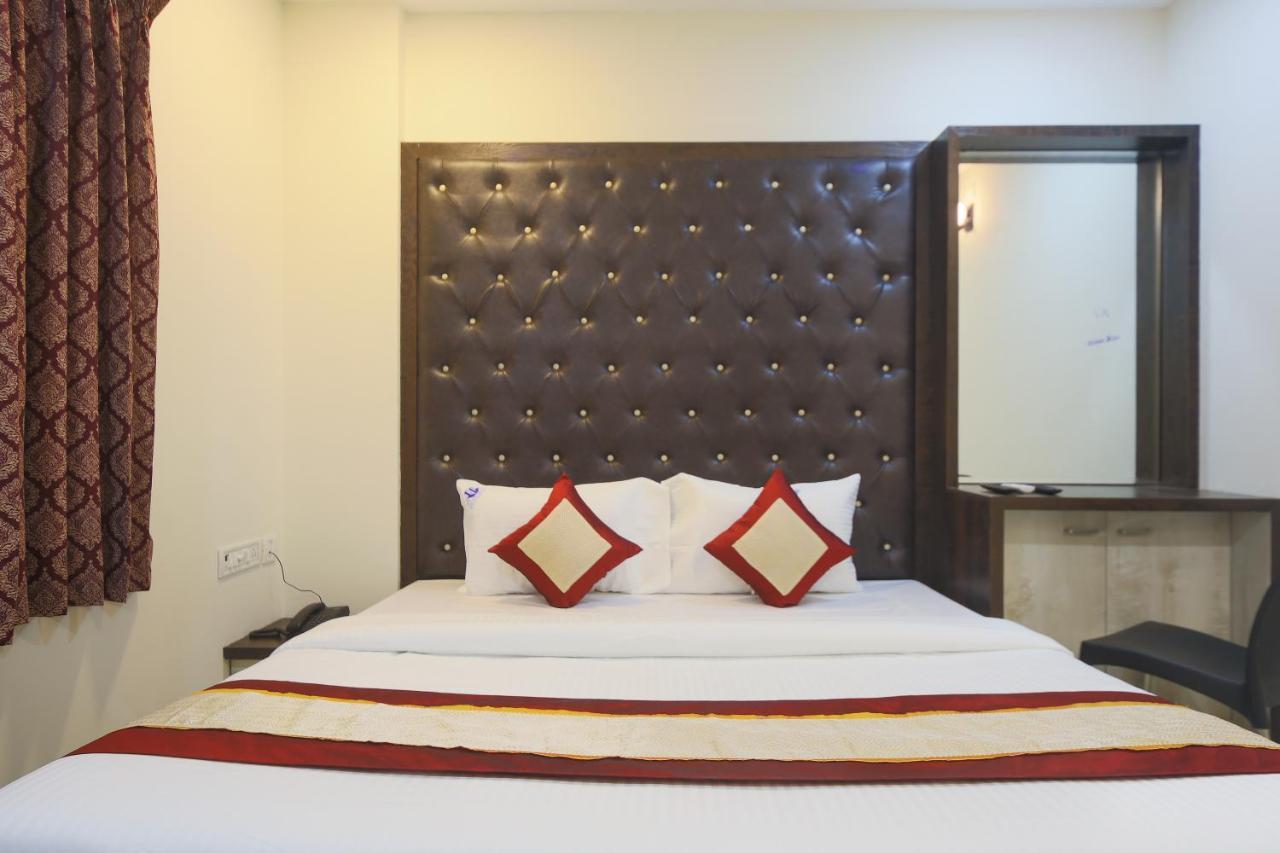 Balaji Residency Chennai Exterior foto